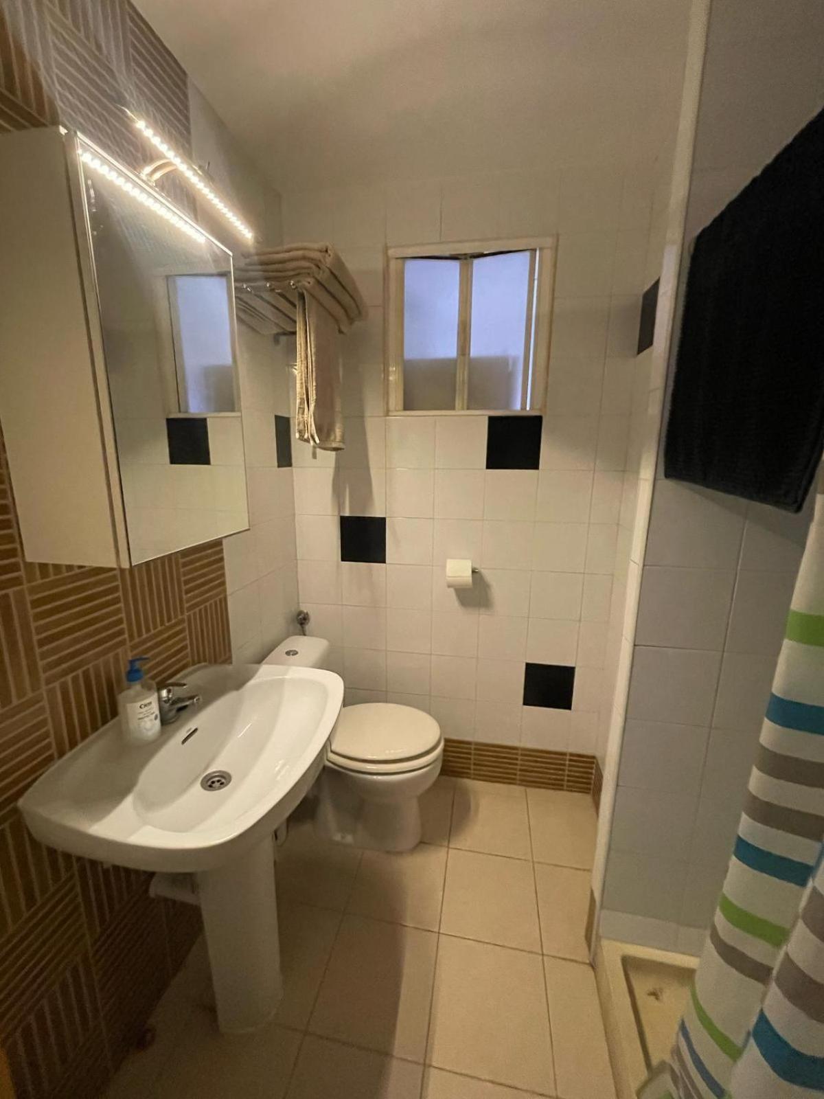 Castellon Apartment Basic กัสเตญองเดลาปลานา ภายนอก รูปภาพ